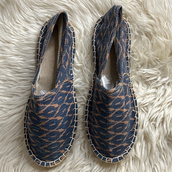 Scotch & soda espadrilles slip on canvas shoe women’s 8.5 blue brown new - Picture 2 of 9